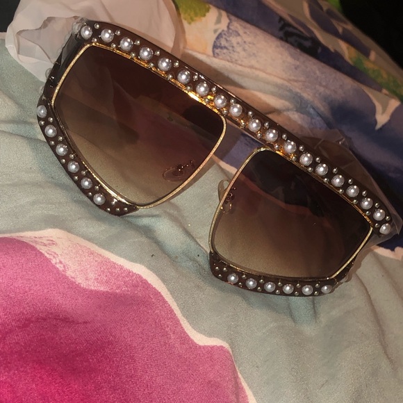 Sunglasses - Picture 1 of 1